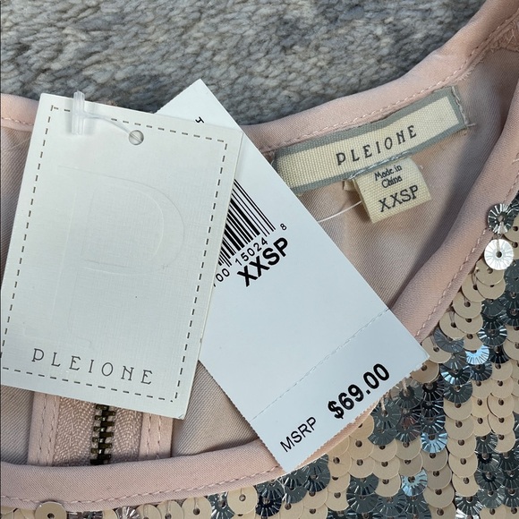 NWT Pleione Sequin Sparkle Short Sleeve Blouse Top Party Pink Silver Sz XXSP - Picture 5 of 8